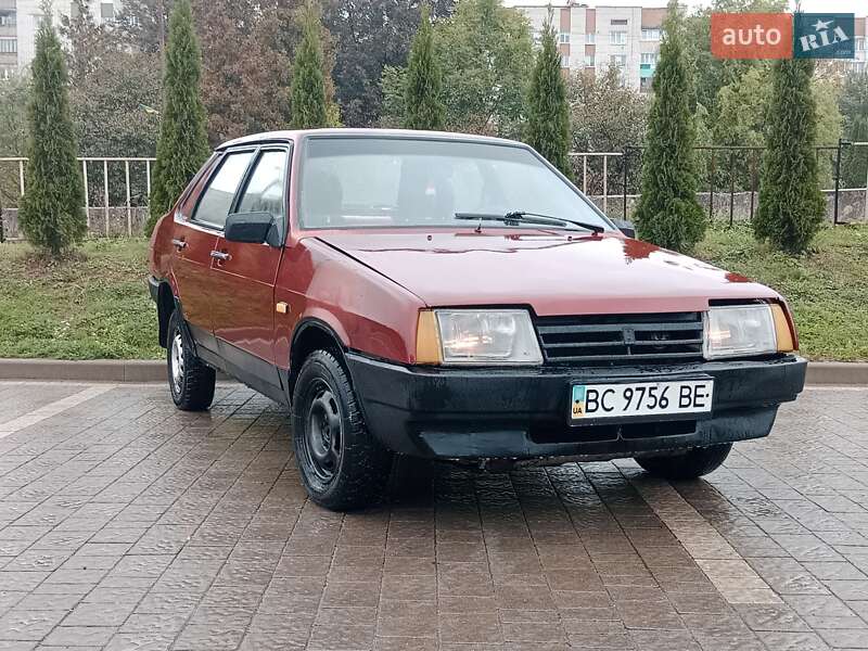 Седан ВАЗ / Lada 21099 1998 в Дрогобичі
