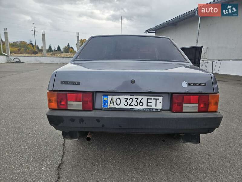 Седан ВАЗ / Lada 21099 2006 в Мукачевому