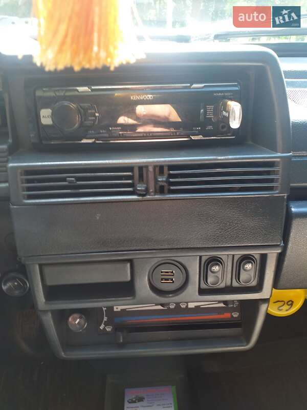 Седан ВАЗ / Lada 21099 2002 в Кривом Роге фото 3 Седан ВАЗ / Lada 21099 2002 в Кривом Роге