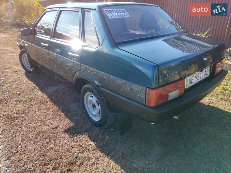 Седан ВАЗ / Lada 21099 2004 в Новомосковске фото 14 Седан ВАЗ / Lada 21099 2004 в Новомосковске
