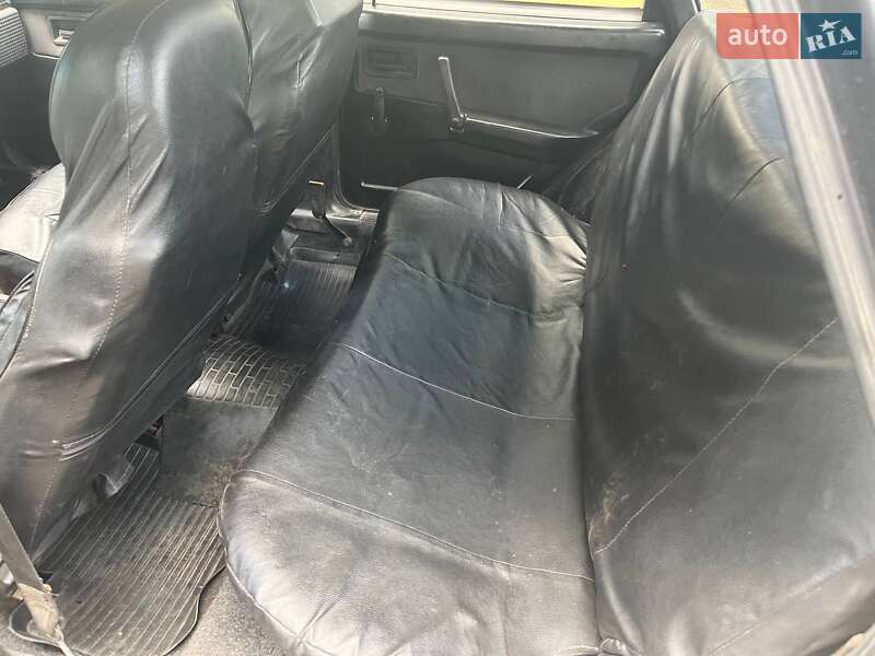 Седан ВАЗ / Lada 21099 1999 в Лозовой фото 3 Седан ВАЗ / Lada 21099 1999 в Лозовой