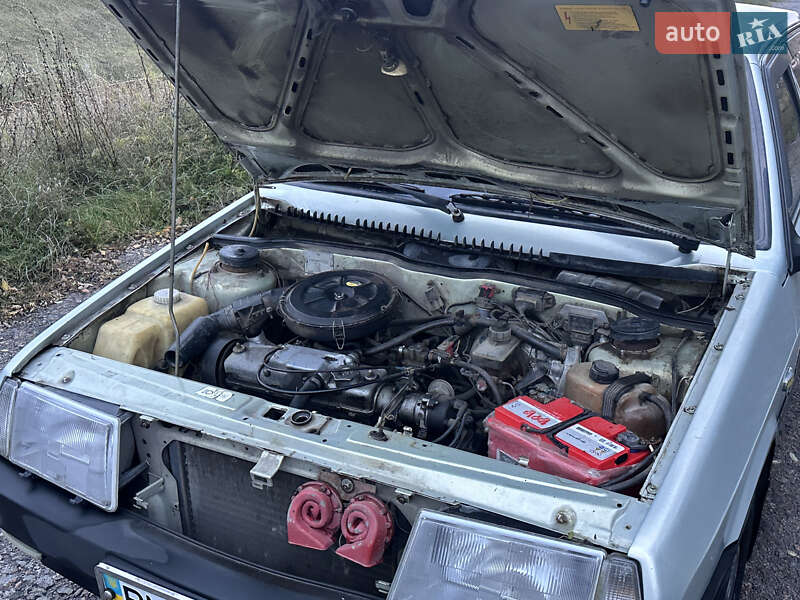 Седан ВАЗ / Lada 21099 2002 в Ромнах фото 23 Седан ВАЗ / Lada 21099 2002 в Ромнах