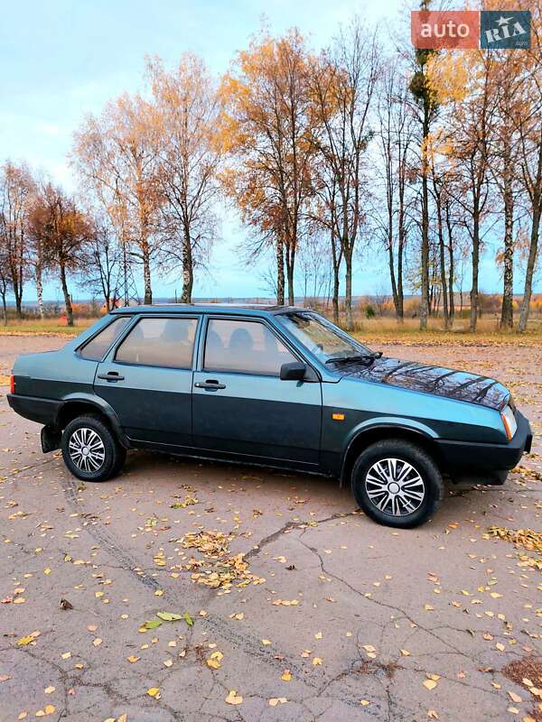 Седан ВАЗ / Lada 21099 2005 в Тростянці