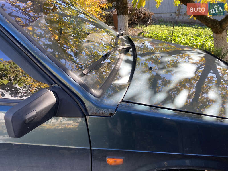 Седан ВАЗ / Lada 21099 2004 в Боярке