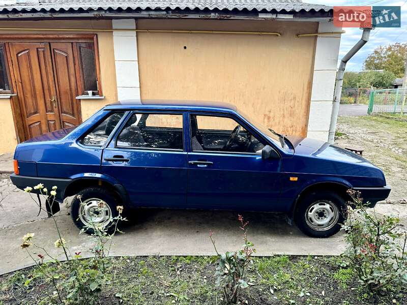 Седан ВАЗ / Lada 21099 2008 в Локачах