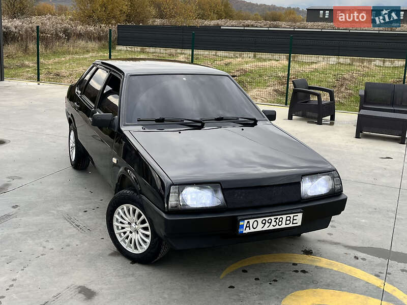 ВАЗ / Lada 21099 2008