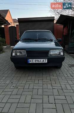 Седан ВАЗ 21099 2000 в Днепре