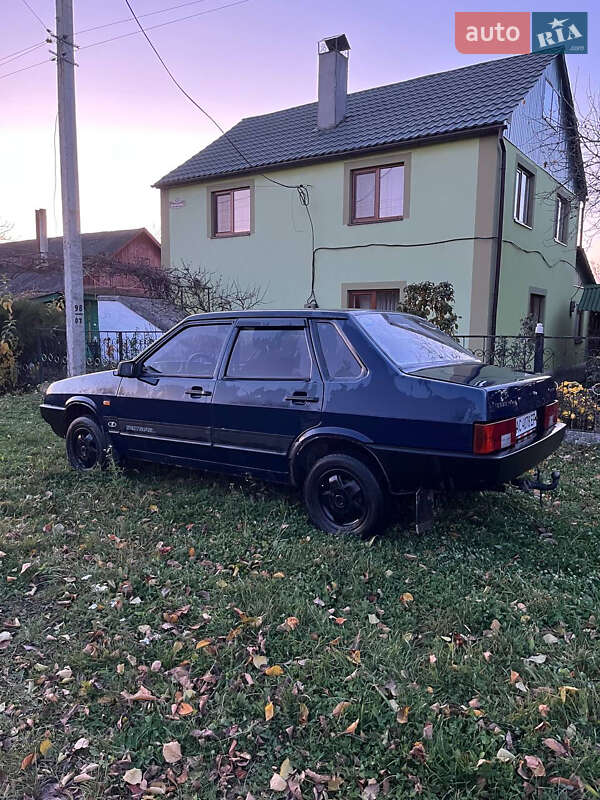 Седан ВАЗ / Lada 21099 2006 в Иваничах