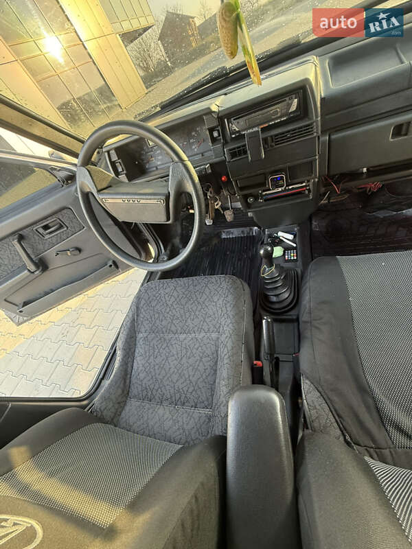 Седан ВАЗ / Lada 21099 2005 в Черновцах фото 15 Седан ВАЗ / Lada 21099 2005 в Черновцах