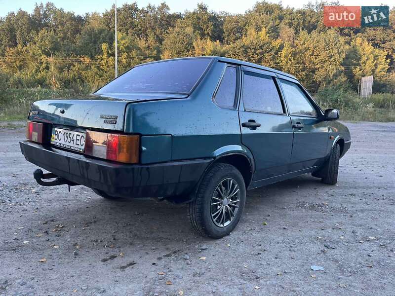 Седан ВАЗ / Lada 21099 2001 в Львові
