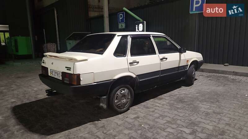 Седан ВАЗ / Lada 21099 1996 в Днепре