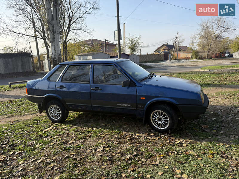 Седан ВАЗ / Lada 21099 2007 в Запорожье