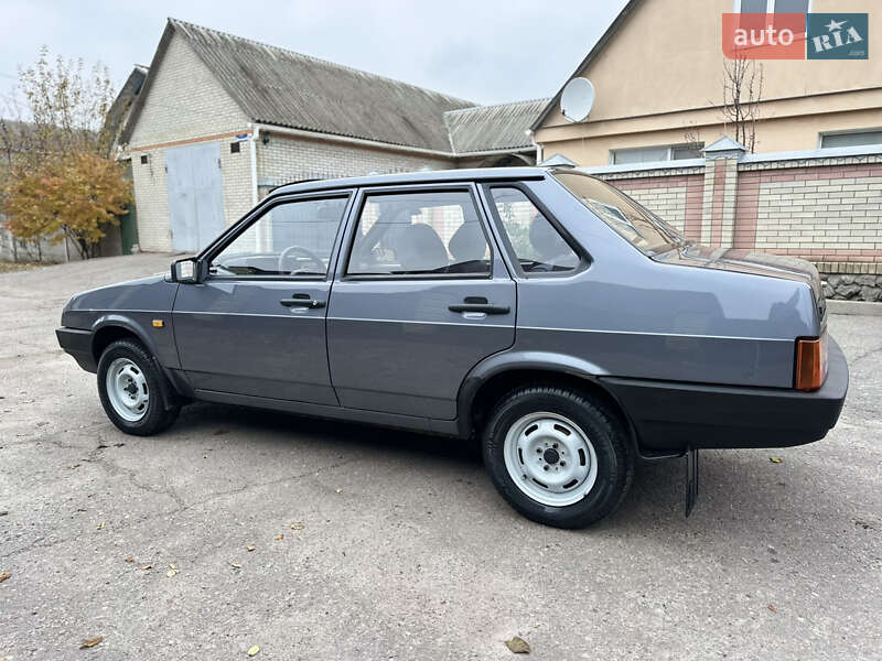 Седан ВАЗ / Lada 21099 2007 в Змиеве фото 9 Седан ВАЗ / Lada 21099 2007 в Змиеве