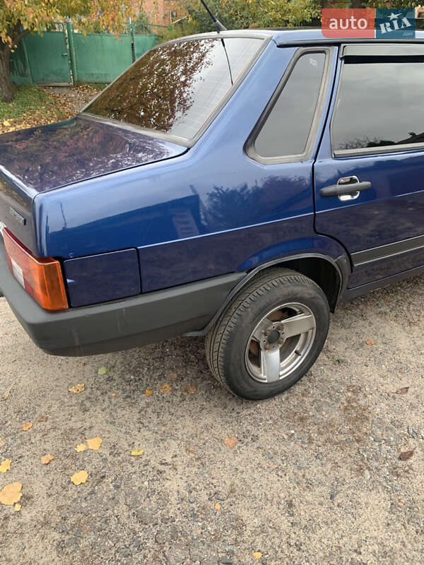 Седан ВАЗ / Lada 21099 2005 в Гадяче фото 7 Седан ВАЗ / Lada 21099 2005 в Гадяче