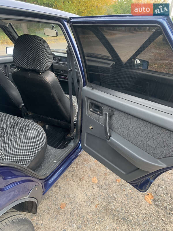 Седан ВАЗ / Lada 21099 2005 в Гадяче фото 22 Седан ВАЗ / Lada 21099 2005 в Гадяче