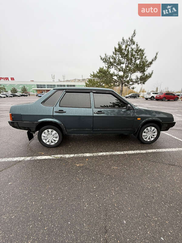 Седан ВАЗ / Lada 21099 2004 в Миколаєві фото Седан ВАЗ / Lada 21099 2004 в Миколаєві