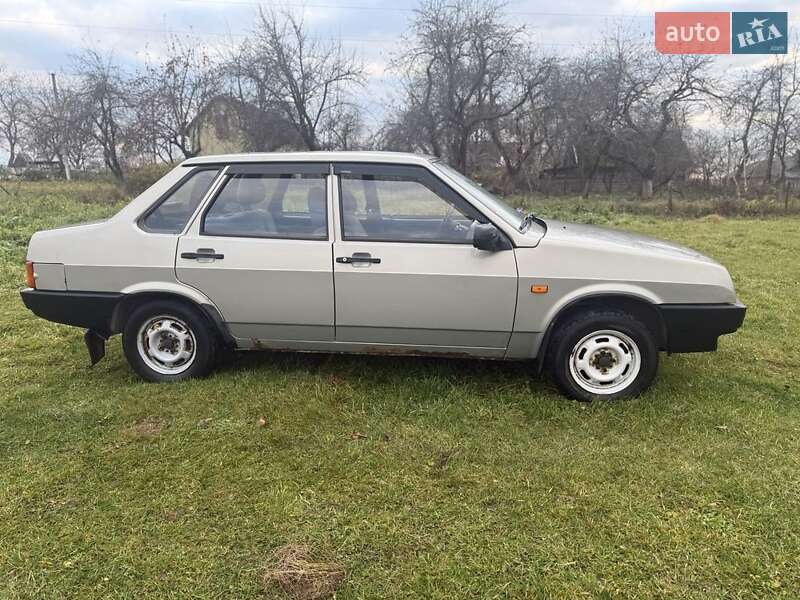 Седан ВАЗ / Lada 21099 2008 в Стрые фото 2 Седан ВАЗ / Lada 21099 2008 в Стрые