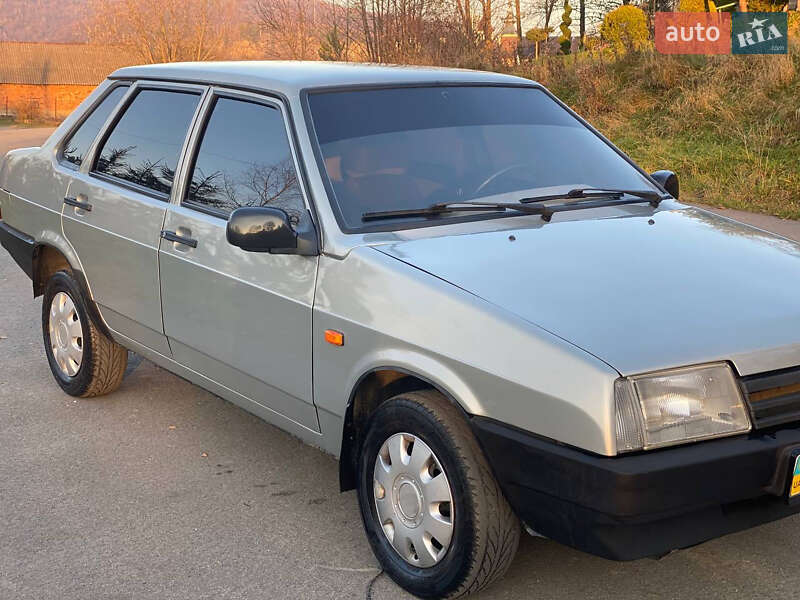 Седан ВАЗ / Lada 21099 2008 в Верхньому Синьовидному фото 3 Седан ВАЗ / Lada 21099 2008 в Верхньому Синьовидному