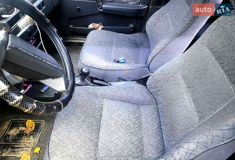 Седан ВАЗ / Lada 21099 2004 в Березнеговатом фото 4 Седан ВАЗ / Lada 21099 2004 в Березнеговатом