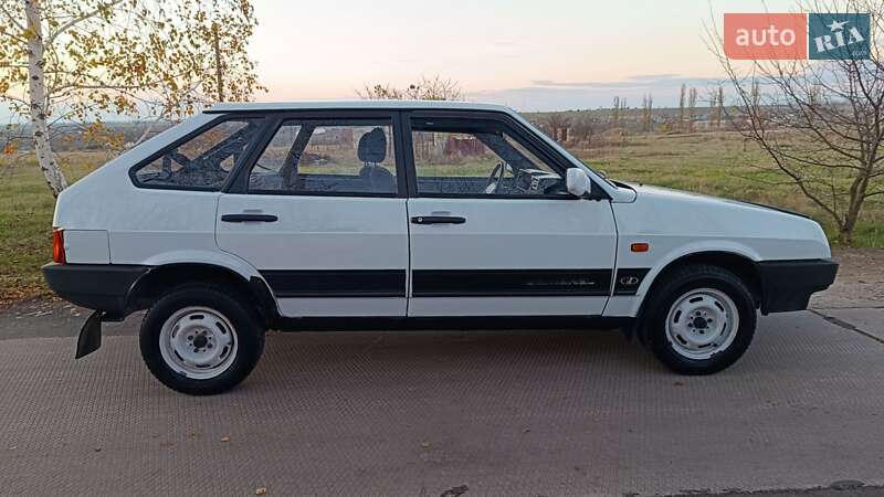 Седан ВАЗ / Lada 21099 2003 в Очакове фото 8 Седан ВАЗ / Lada 21099 2003 в Очакове