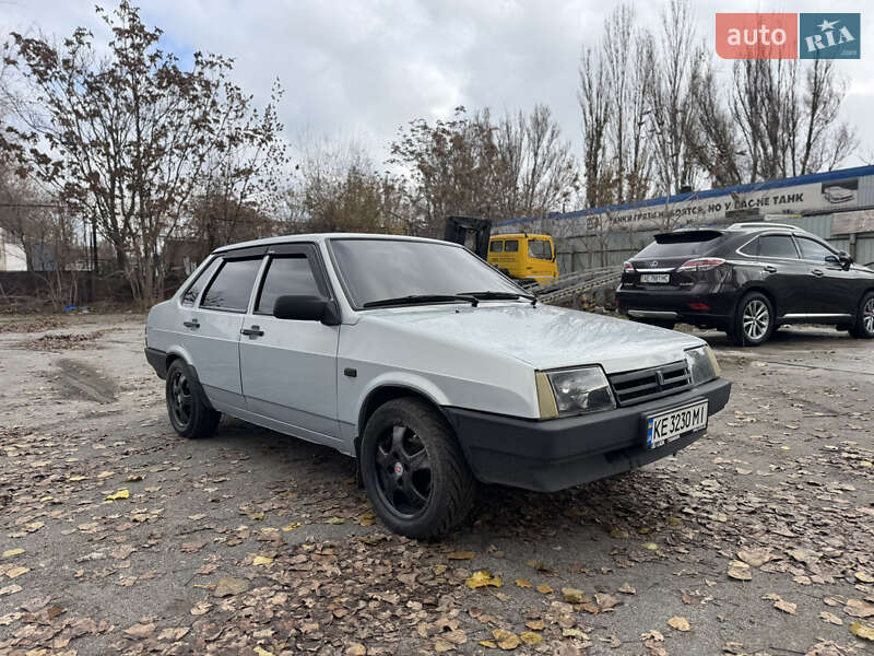 Седан ВАЗ / Lada 21099 2004 в Днепре фото 9 Седан ВАЗ / Lada 21099 2004 в Днепре