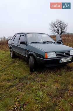 Седан ВАЗ 21099 2001 в Антонинах