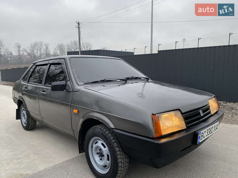 Седан ВАЗ / Lada 21099 2007 в Львові