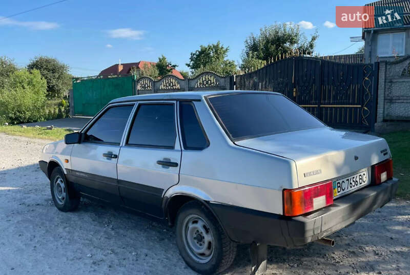 Седан ВАЗ / Lada 21099 2005 в Львові