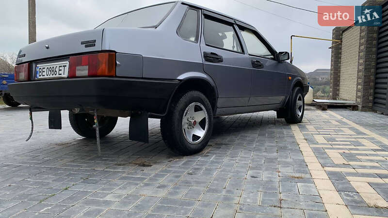 Седан ВАЗ / Lada 21099 2006 в Николаеве