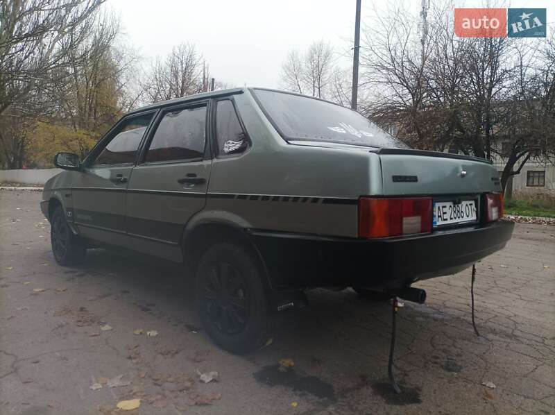Седан ВАЗ / Lada 21099 1997 в Кривом Роге