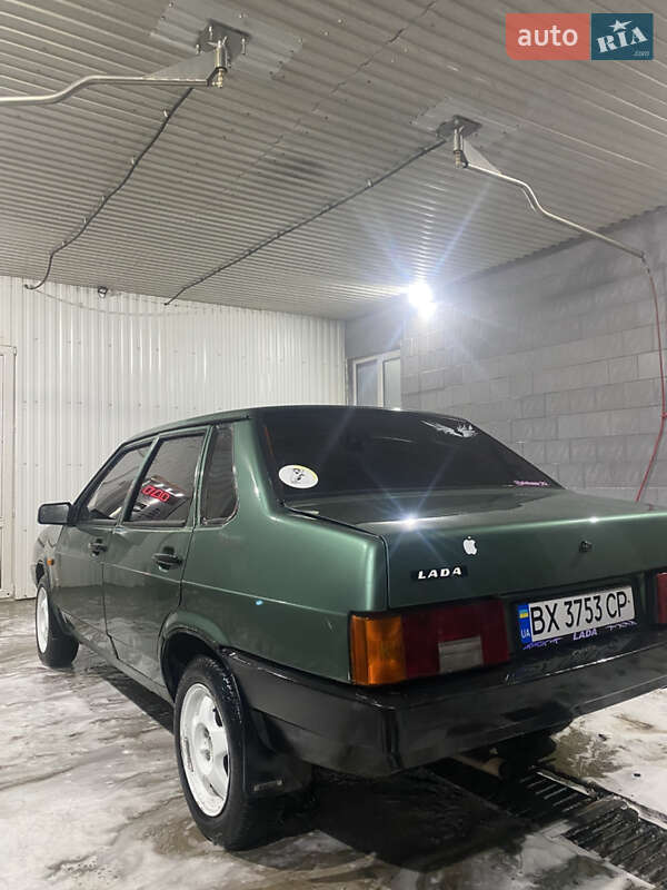 Седан ВАЗ / Lada 21099 2001 в Каменец-Подольском