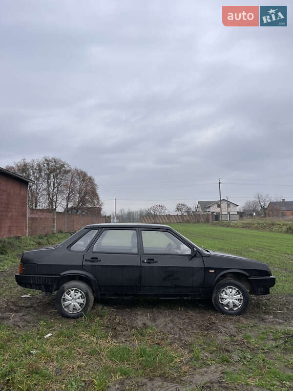 Седан ВАЗ / Lada 21099 2008 в Луцьку