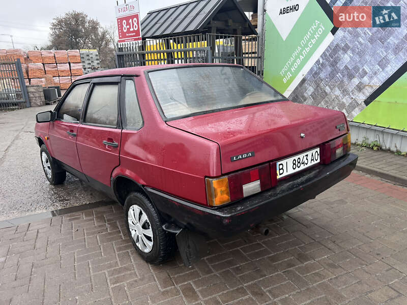 Седан ВАЗ / Lada 21099 1993 в Полтаве