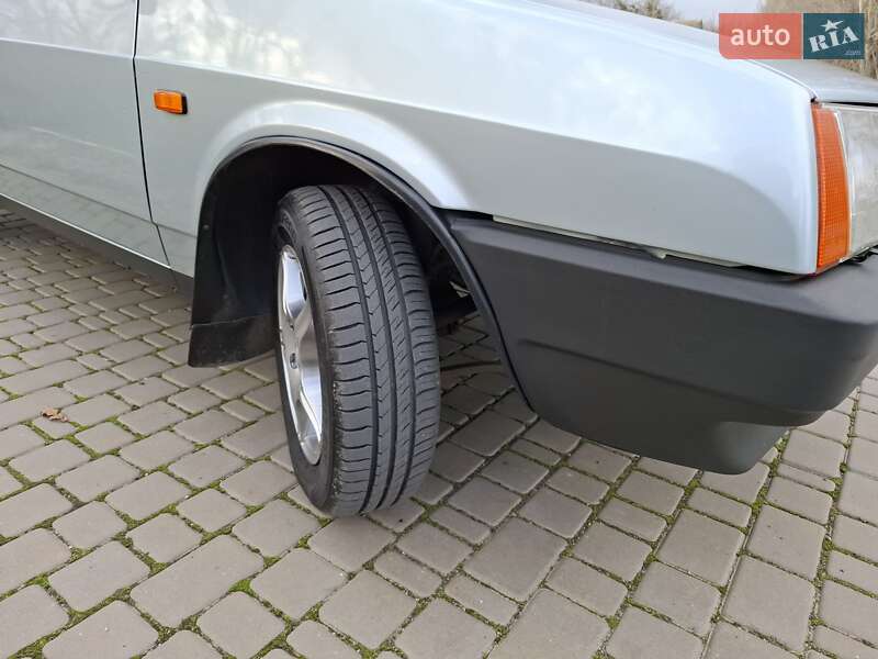 Седан ВАЗ / Lada 21099 1998 в Миколаєві фото 26 Седан ВАЗ / Lada 21099 1998 в Миколаєві