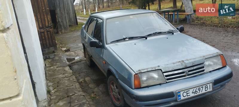 Седан ВАЗ / Lada 21099 2002 в Чернівцях