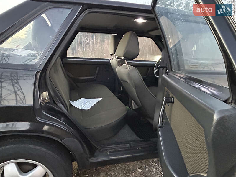 Седан ВАЗ / Lada 21099 2006 в Буче