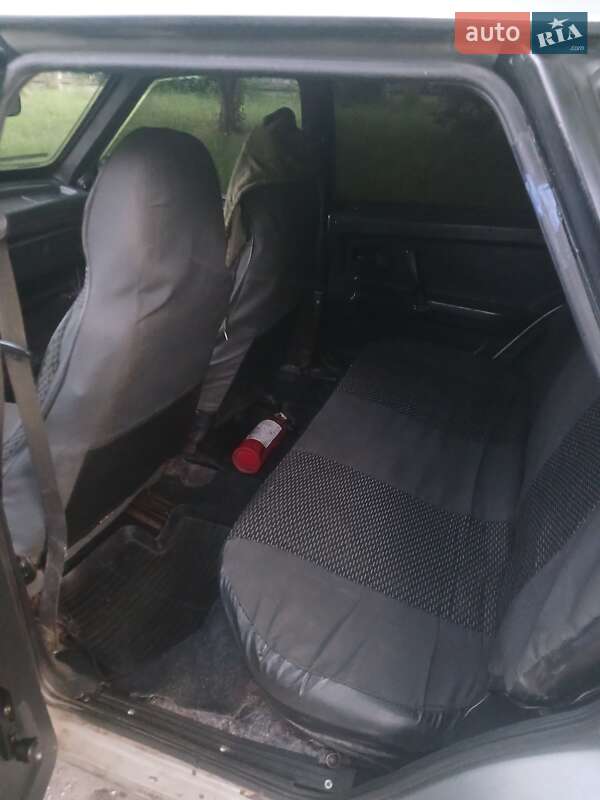 Седан ВАЗ / Lada 21099 2001 в Мирополе фото 8 Седан ВАЗ / Lada 21099 2001 в Мирополе