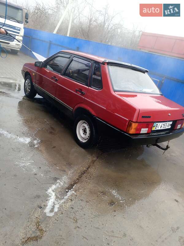 Седан ВАЗ / Lada 21099 1995 в Гадяче