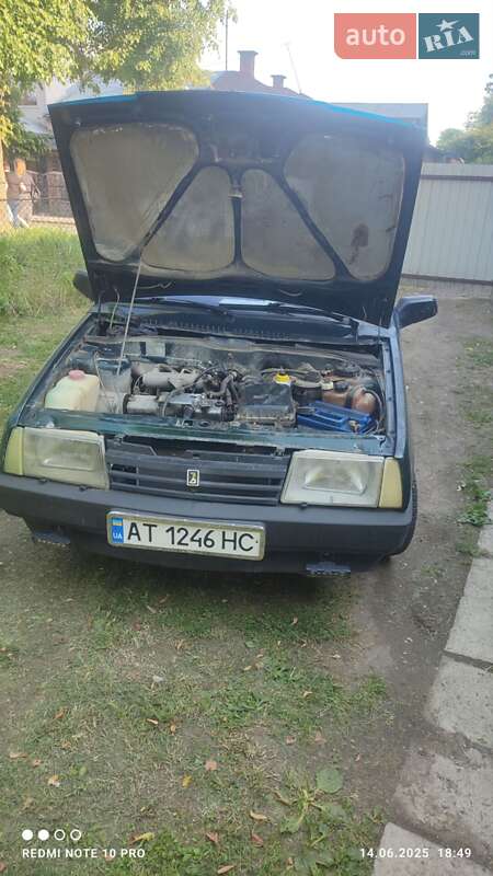Седан ВАЗ / Lada 21099 2002 в Івано-Франківську