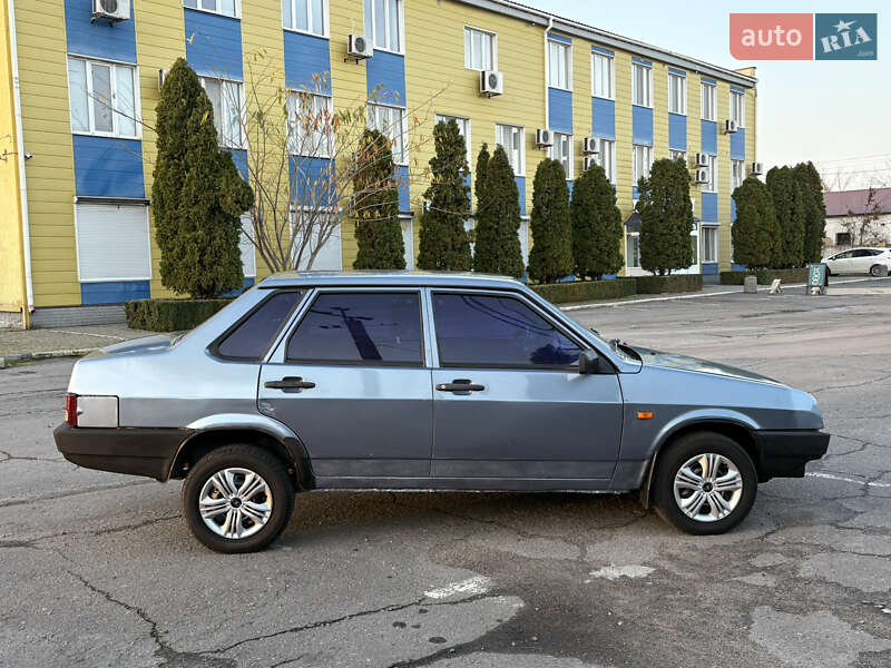 Седан ВАЗ / Lada 21099 2008 в Кривому Розі