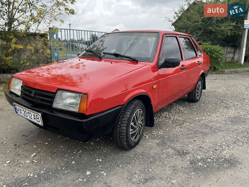 Седан ВАЗ / Lada 21099 1993 в Дунаївцях