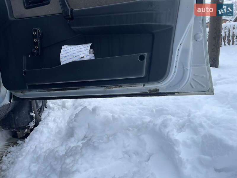 Седан ВАЗ / Lada 21099 2004 в Львове