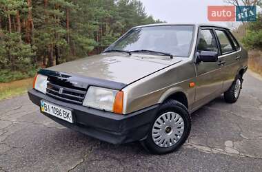 Седан ВАЗ 21099 2001 в Кременчуге