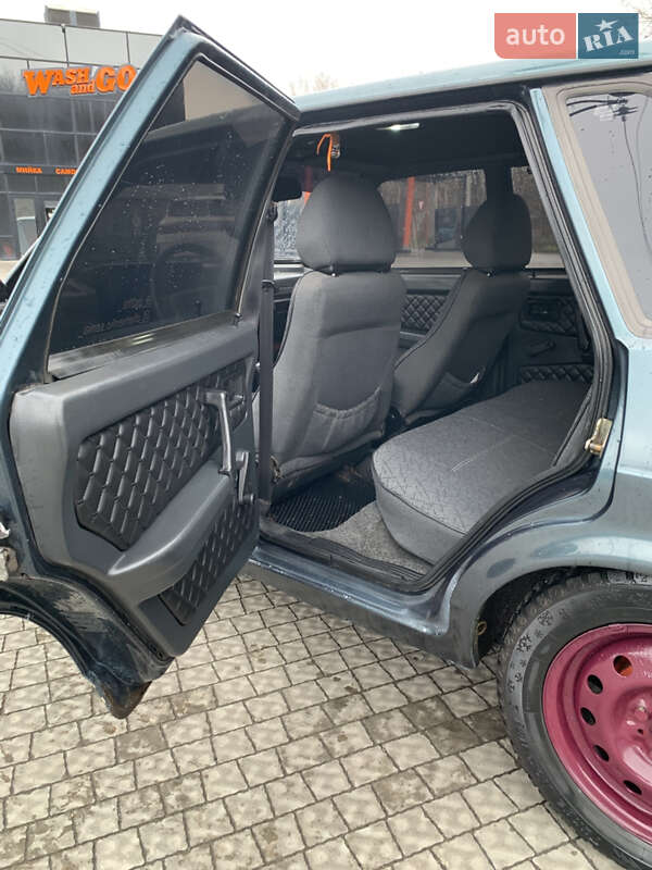 Седан ВАЗ / Lada 21099 2005 в Карлівці