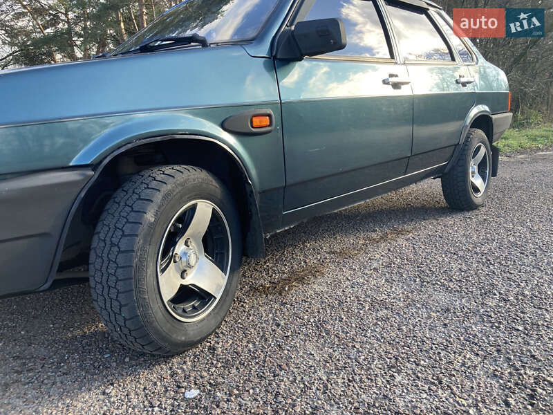 Седан ВАЗ / Lada 21099 2005 в Барышевке фото 19 Седан ВАЗ / Lada 21099 2005 в Барышевке