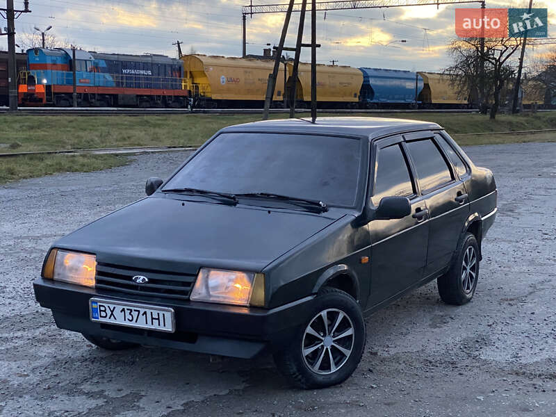 Седан ВАЗ / Lada 21099 2005 в Мирополі