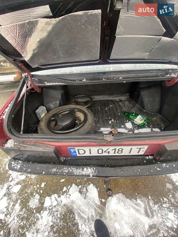 Седан ВАЗ / Lada 21099 1993 в Вараше