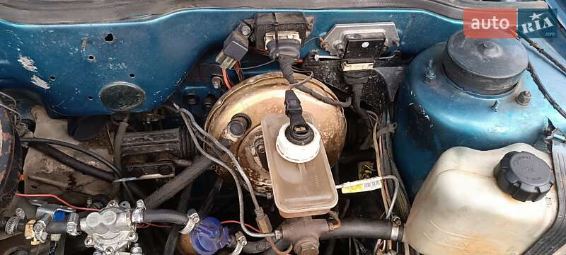 Седан ВАЗ / Lada 21099 2001 в Остроге