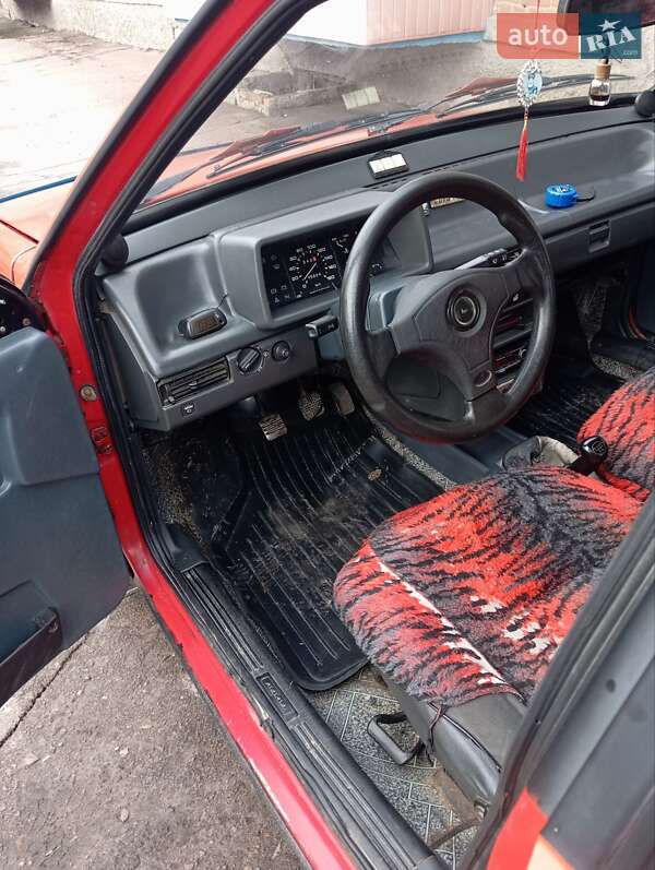 Седан ВАЗ / Lada 21099 1991 в Мені