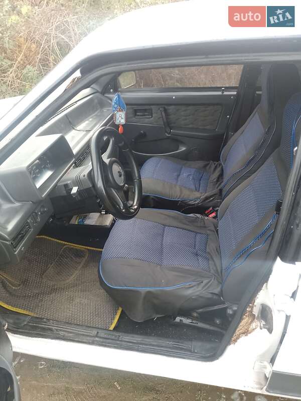 Седан ВАЗ / Lada 21099 1993 в Миколаєві